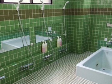 昭和の森フォレストビレッジの浴室